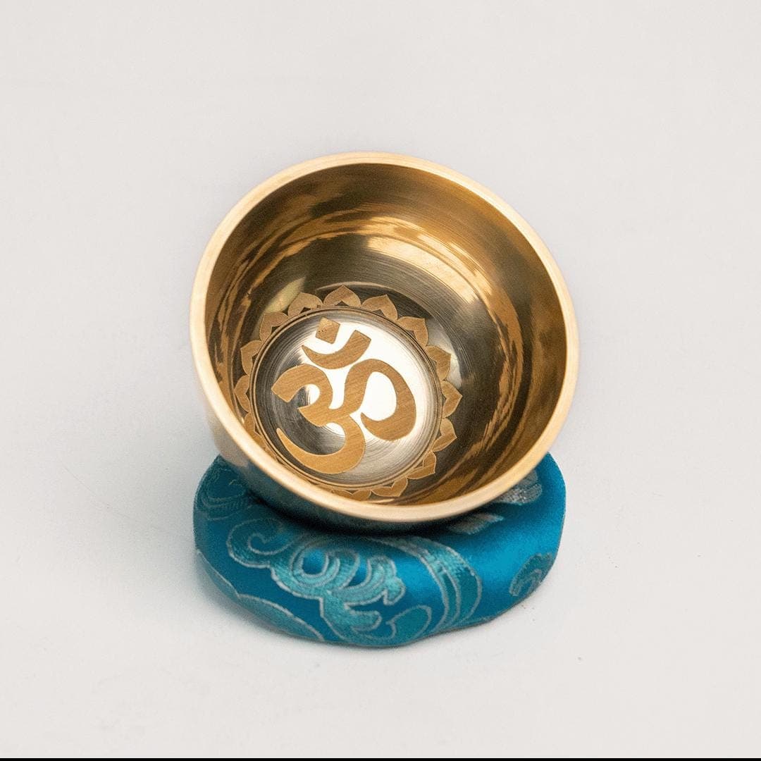 Bronze Singing Bowl: 4" Beginner Meditation, Sound Healing view 1